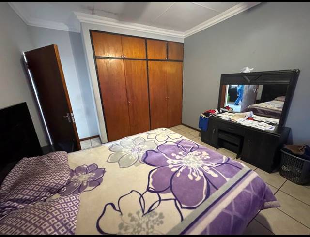 2 BEDROOM TOWNHOUSE FOR SALE IN KANONKOP